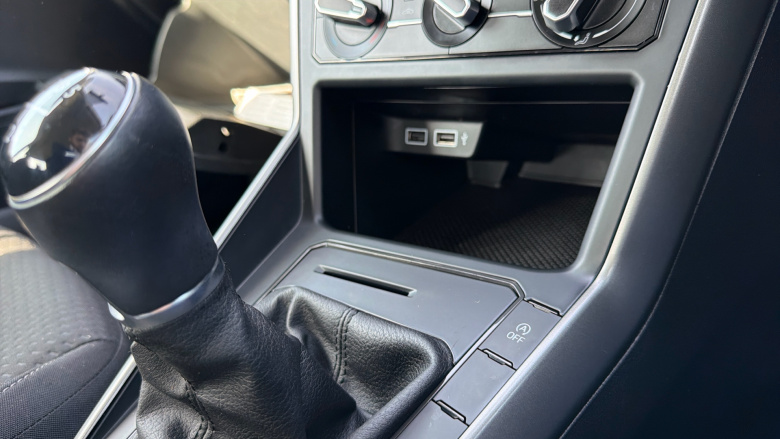 Volkswagen Polo 1.0 EVO SE 5dr Petrol Hatchback